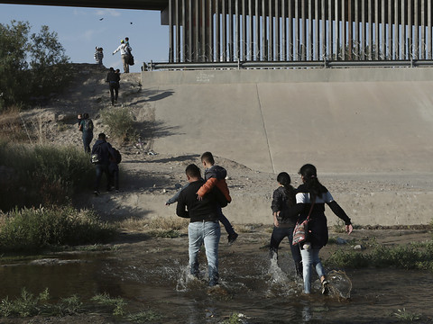 Migrants: Washington disposé au dialogue, dit le président mexicain