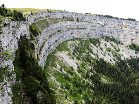 Plusieurs morts en montagne au cours du week-end