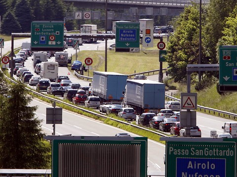 Bouchons sur les routes pour les retours du week-end de l'Ascension