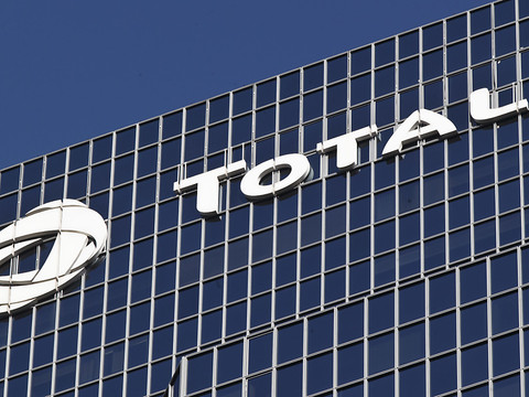 Total pourrait recruter à Genève jusqu'à 100 postes d'ici septembre