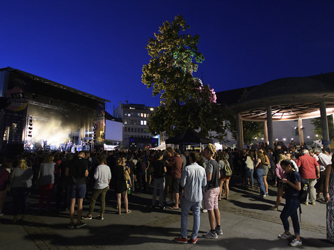 Fribourg étend les heures d'ouverture de ses établissements publics