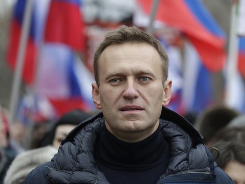 Arrestations lors d'une marche en soutien au journaliste Golounov