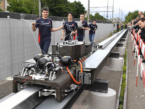 Concours Hyperloop: une capsule 