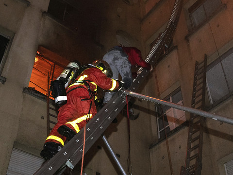 Incendie meurtrier d'un immeuble du XIe arrondissement de Paris