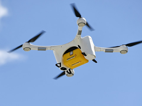 La Poste crée un conseil d'experts pour la sécurité des drones