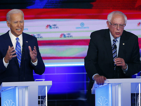 Biden affaibli après le débat des démocrates américains