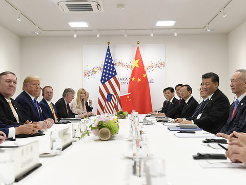 Au G20, Trump et Xi décrètent une trêve commerciale a minima
