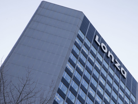 Lonza acquiert des installations de production de Novartis