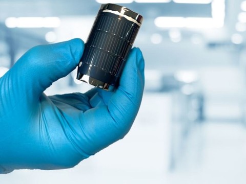 Empa: efficacité record pour des cellules solaires flexibles