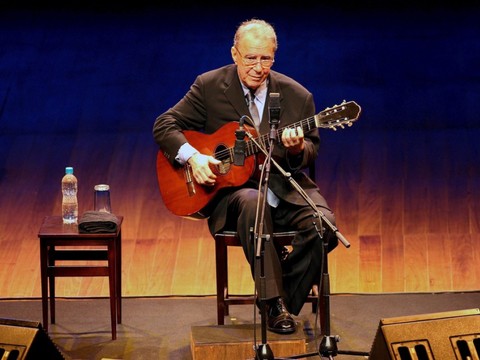 Décès de Joao Gilberto, un des pères de la bossa nova