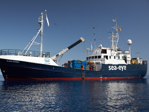 Italie: un navire débarque une quarantaine de migrants à Lampedusa