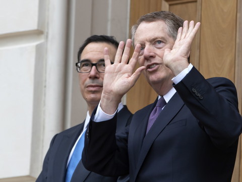 Commerce: reprise des entretiens entre Washington et Pekin