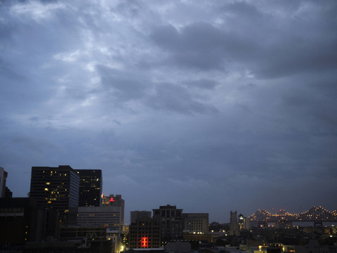 La tempête Barry traverse la Louisiane, La Nouvelle-Orléans respire