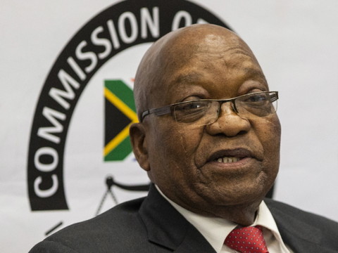 Zuma se défend d'être corrompu et crie à la machination
