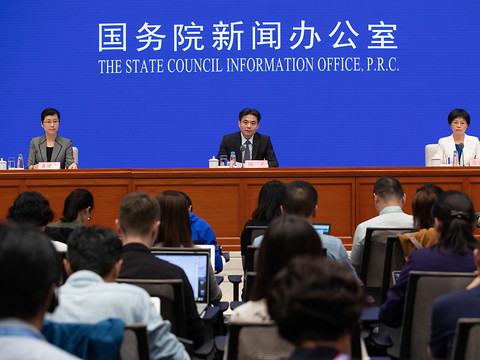 Pékin appelle à rétablir l'ordre après des violences à Hong Kong