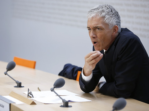 Affaire Lauber: l'autorité de surveillance est rappelée à l'ordre