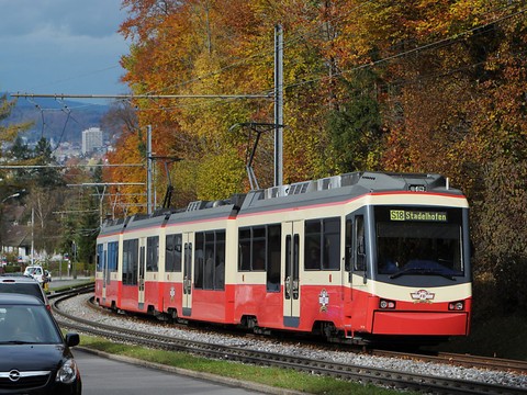 Homme de 84 ans tué par un train à Zollikon (ZH)
