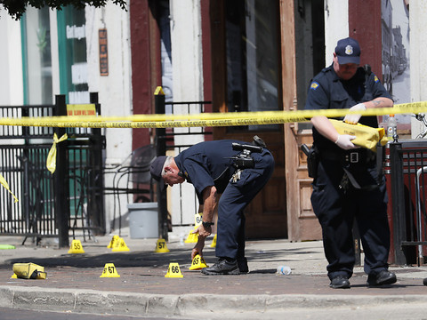Fusillade à Dayton: neuf tués, l'assaillant est mort