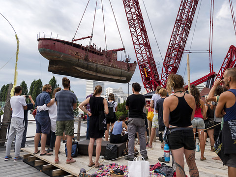 Un ancien bateau-phare pour des manifestations culturelles à Bâle