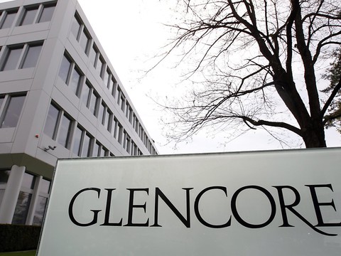 Glencore miné par l'Afrique et les tarifs au 1er semestre