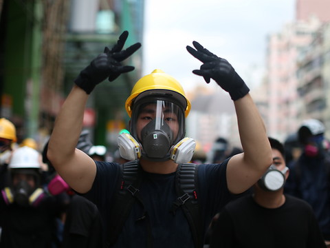 Milliers de militants pro-démocratie toujours mobilisés à Hong Kong
