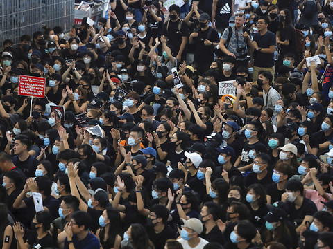 Pékin a utilisé Twitter et Facebook contre les manifestants à Hong Kong