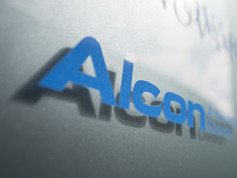Alcon boucle le 2e trimestre sur une perte nette
