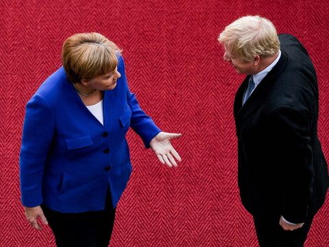 Brexit: Merkel juge possible un accord dans les 30 jours avec Boris Johnson