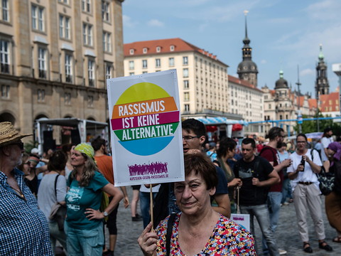 Allemagne: 35'000 manifestants à Dresde contre l'extrême droite