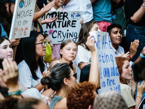 Première manifestation avec Greta Thunberg pour le climat à New York