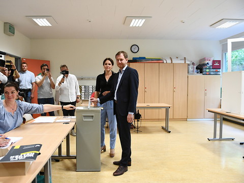 Percée annoncée de l'extrême droite en ex-RDA
