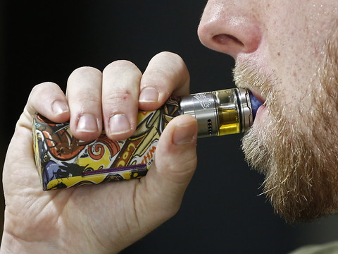 Cinq décès liés aux cigarettes électroniques aux Etats-Unis