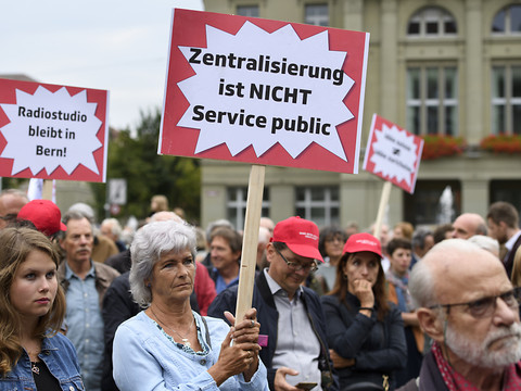 Le Conseil des Etats refuse d'intervenir sur les sites de la SSR