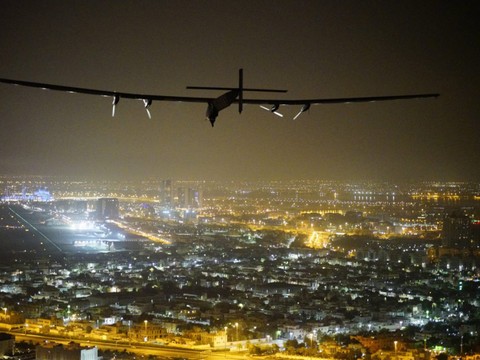 L'avion Solar Impulse met le cap sur l'Espagne