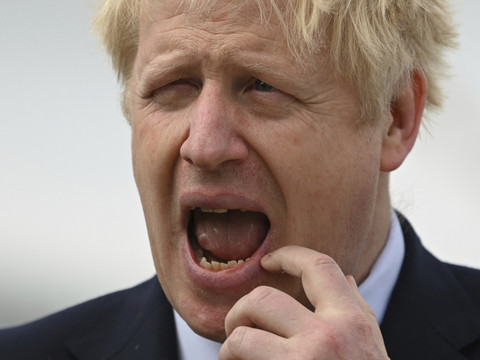 Le Royaume-Uni sera prêt pour un Brexit sans accord, assure Johnson
