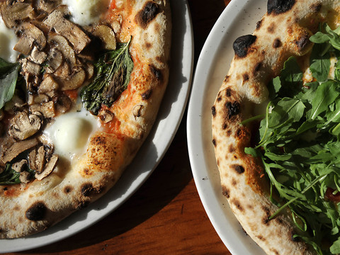 Plaisir du grattage et pizza anti-cancer au menu des anti-Nobel