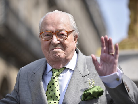 Emplois présumés fictifs du RN: Jean-Marie Le Pen mis en examen
