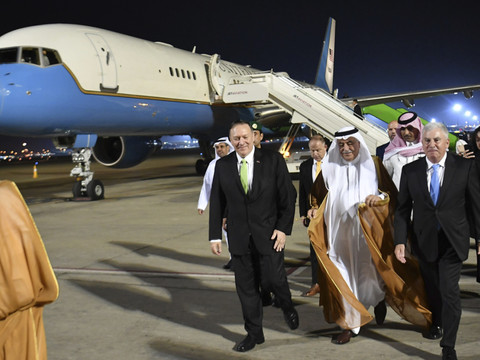 Mike Pompeo dénonce 