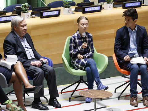 La mobilisation des jeunes sur le climat passe de la rue à l'ONU