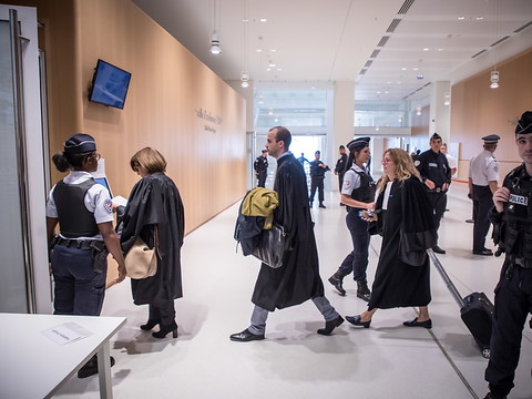 Procès Mediator: conscience de l'impatience et de la frustration