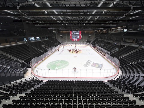 Patinoire de Malley: place au hockey après le rush des travaux