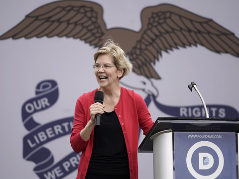 Etats-Unis: Warren devant Biden pour la 1ère fois dans la primaire démocrate