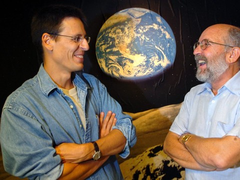 Le Nobel de physique à Michel Mayor, Didier Queloz et James Peebles