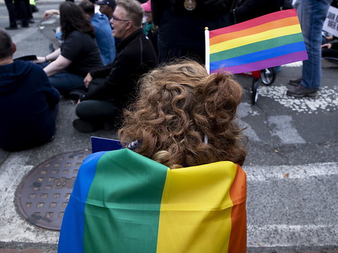 Les droits des employés gays et transgenres divise la Cour suprême