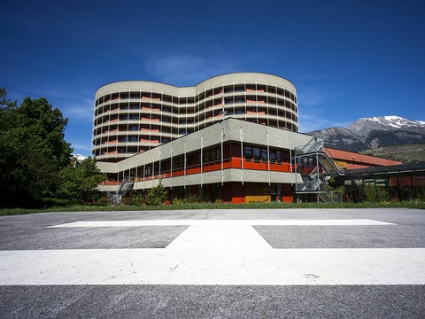 Valais: procureur récusé dans l'affaire des chirurgiens