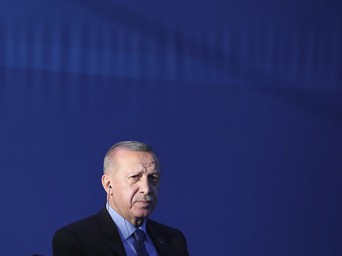 L'opération turque contre une milice kurde a commencé (Erdogan)