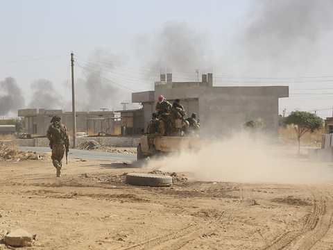 Importante avancée turque en Syrie, Damas appelé à la rescousse