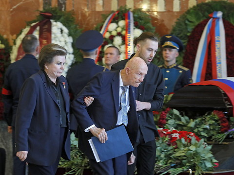 La Russie fait ses adieux au premier 