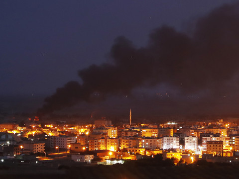 Syrie: L'offensive turque a fait 300'000 déplacés (ONG)