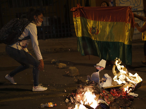 Bolivie: le président donné vainqueur, des incident éclatent